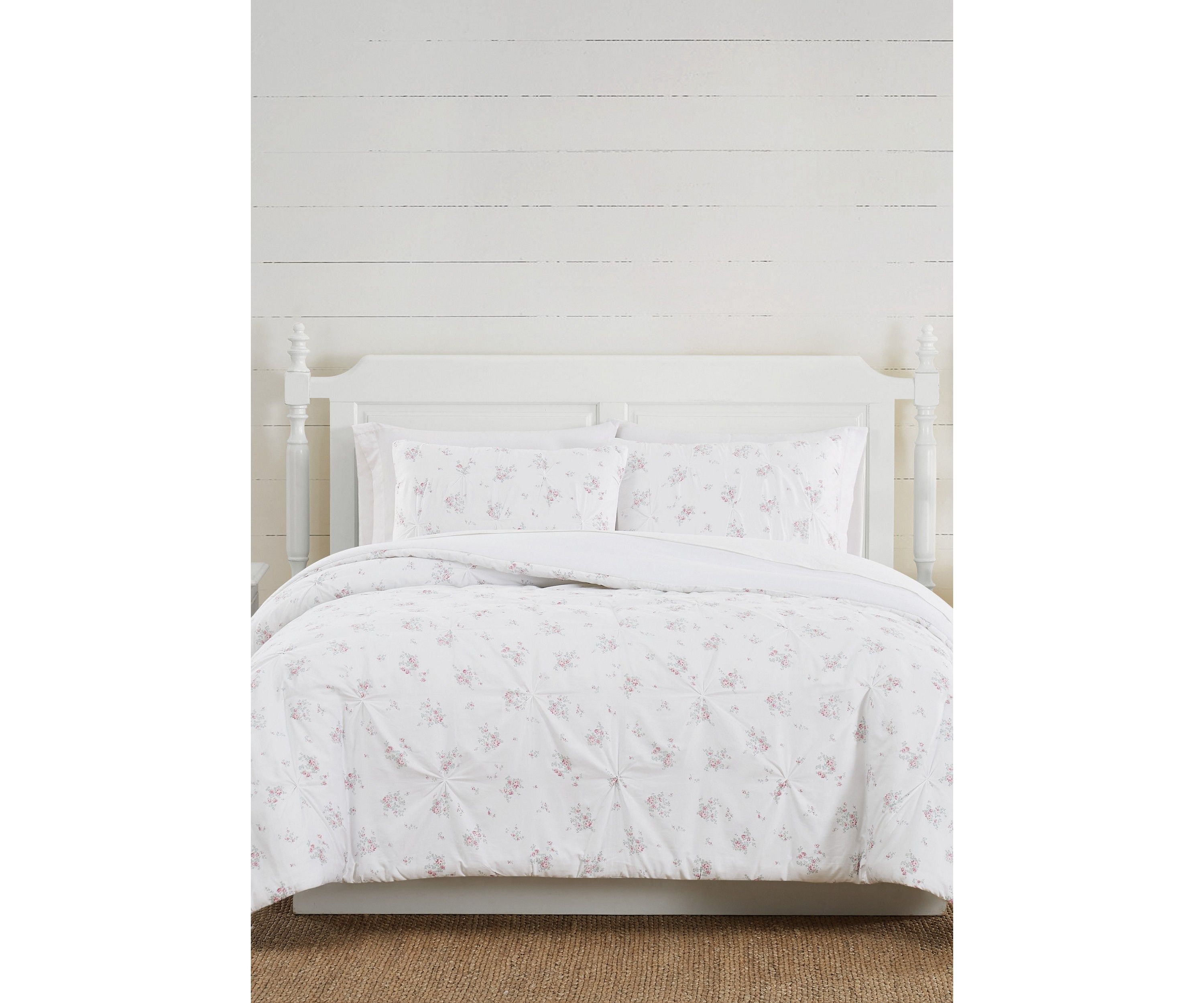 Rosebury Comforter Set