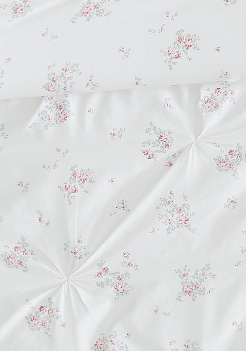 Rosebury Comforter Set