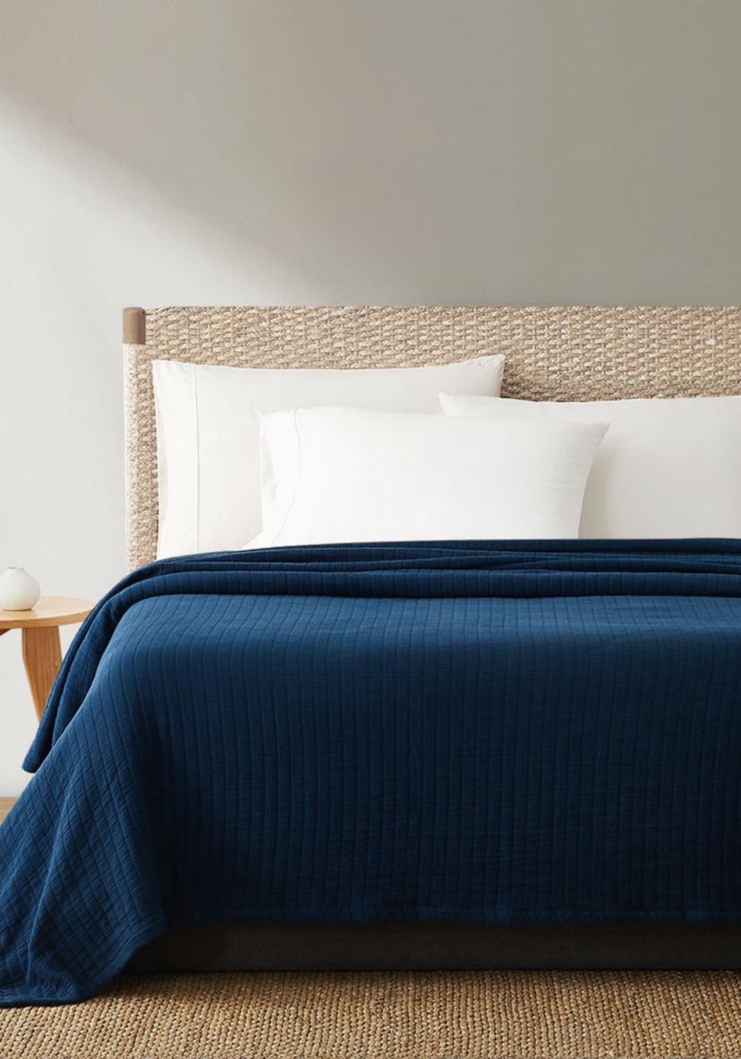 Truly Soft Channel Organic King Blanket in Blue