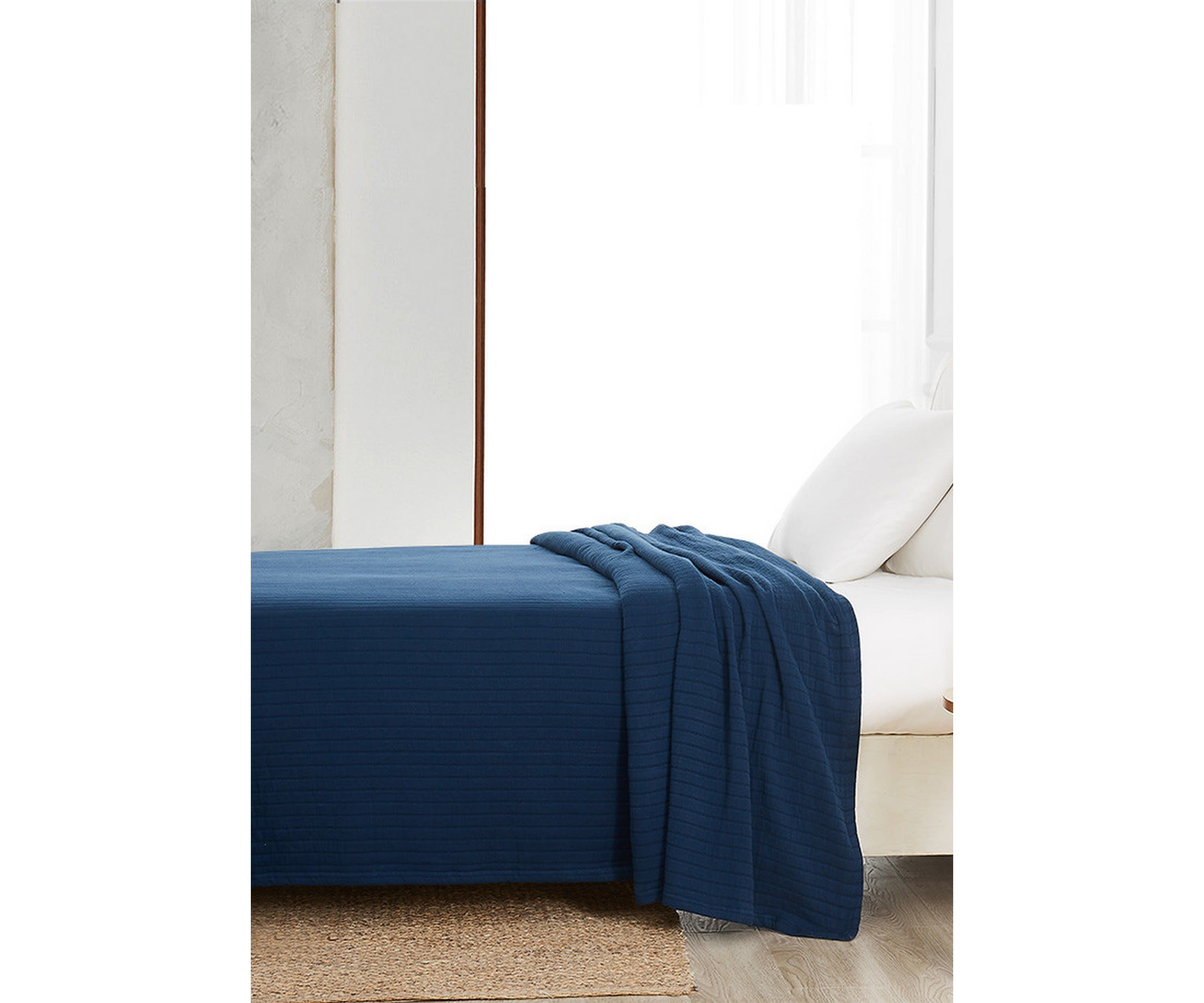 Truly Soft Channel Organic King Blanket in Blue