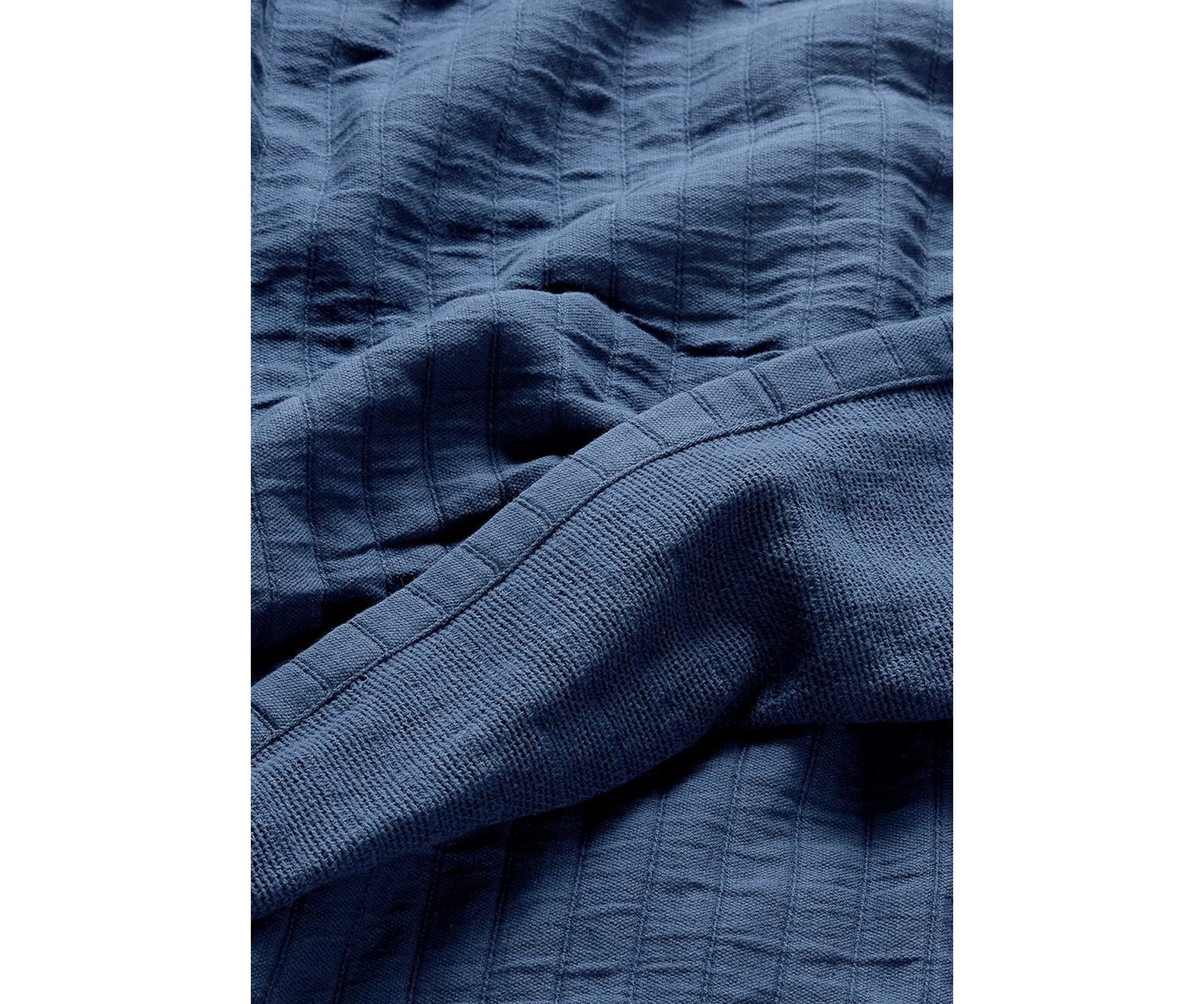 Truly Soft Channel Organic King Blanket in Blue