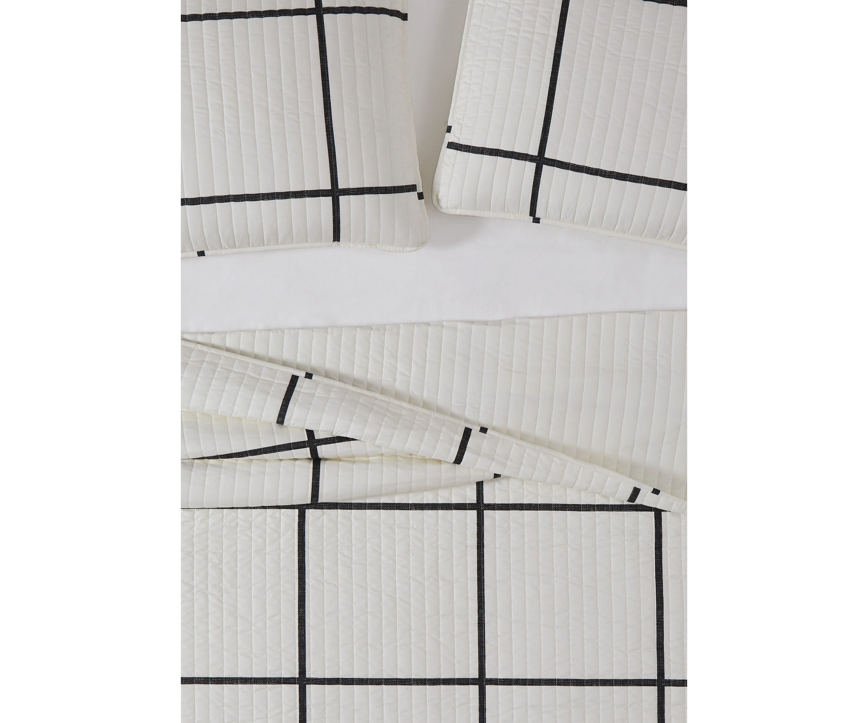 Truly Soft Kurt Windowpane Full/Queen 3-Piece Quilt Set