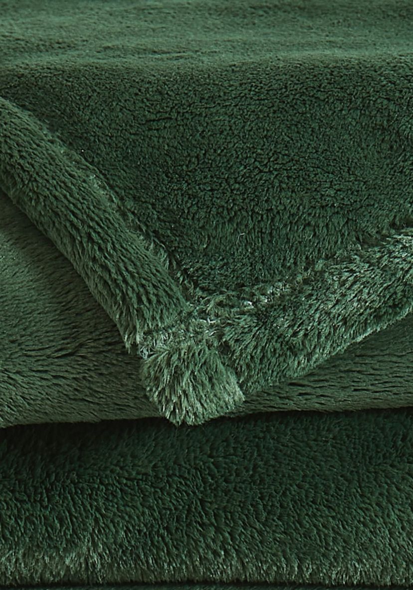Royal Velvet Lavish Plush Solid Navy King Blanket