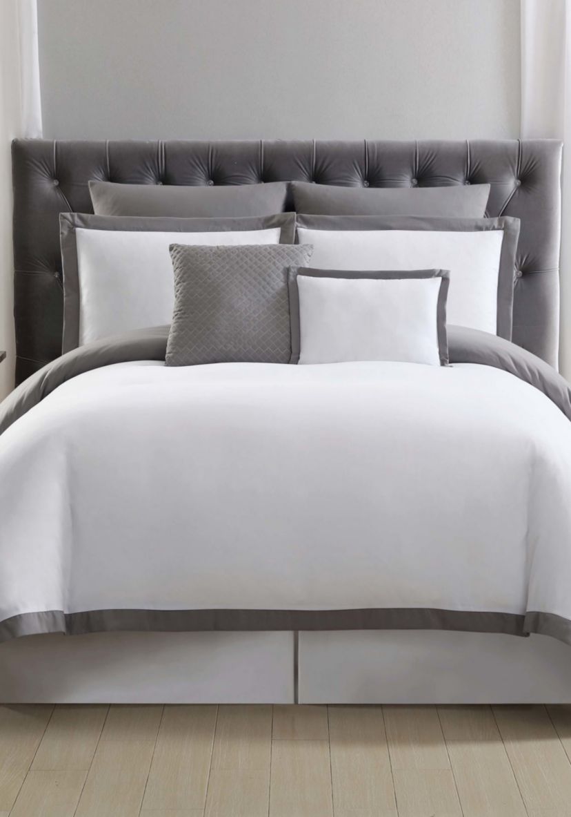 Truly Soft Everyday Hotel Border Black 7 Piece King Duvet Set