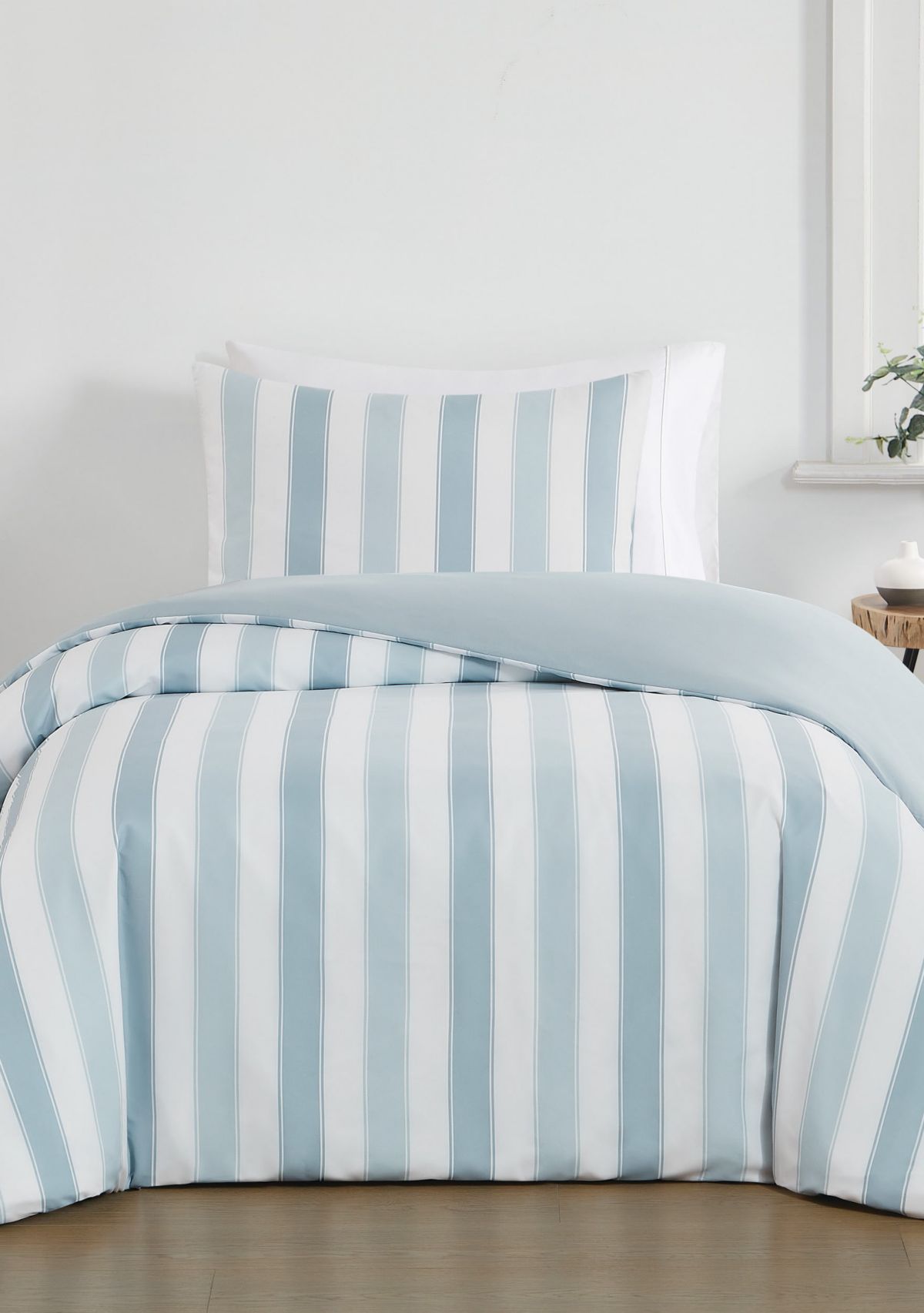 Truly Soft Aiden Stripe Blue King 3 Piece Comforter Set