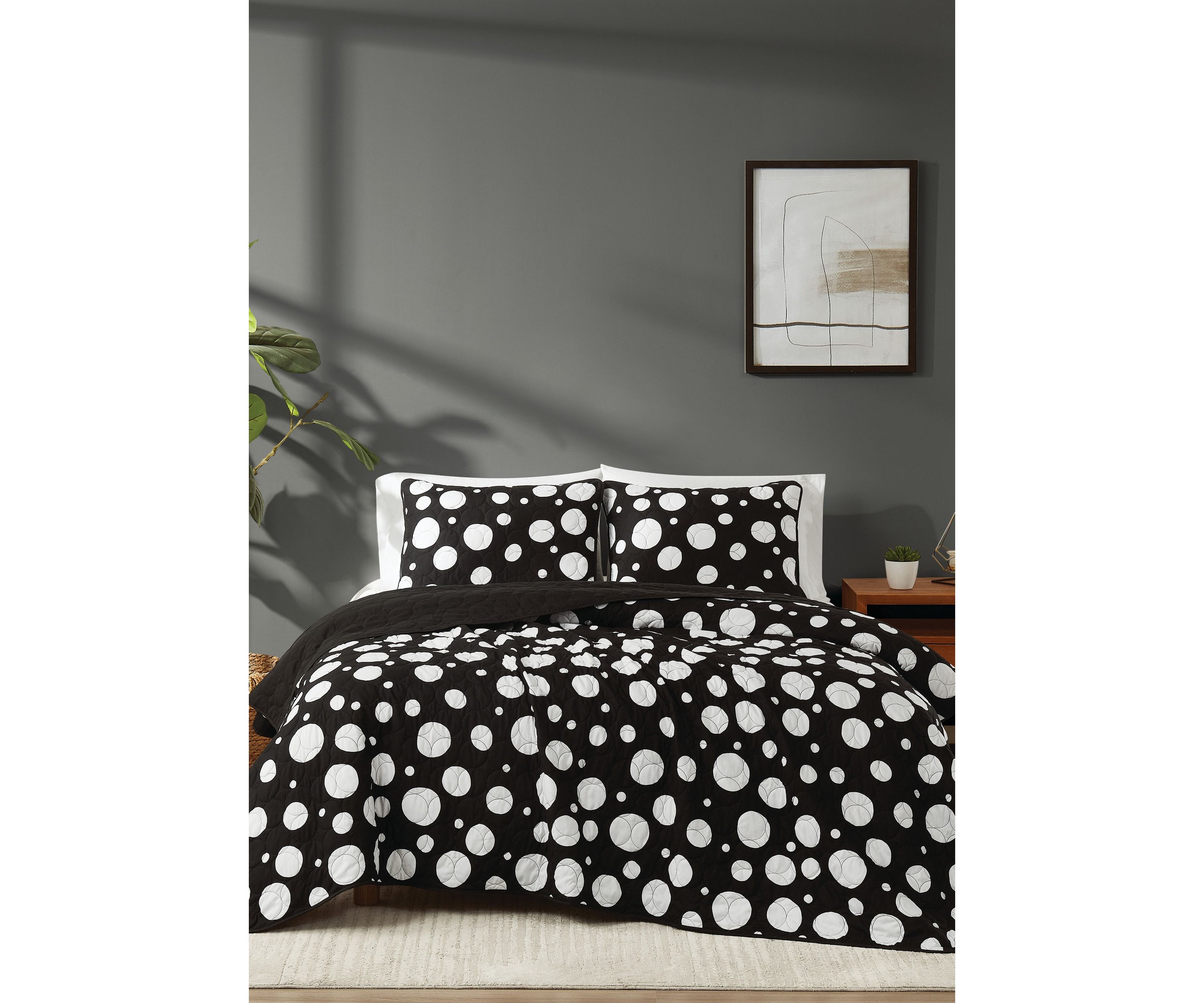 Truly Soft Sophia Dot King 3 Piece Quilt Set