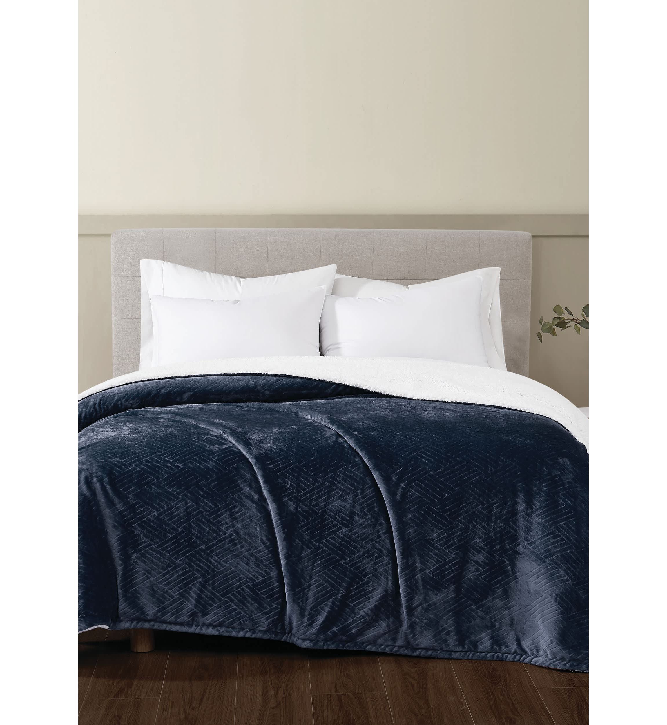Truly Soft Basket Carved Faux Fur Grey King Blanket