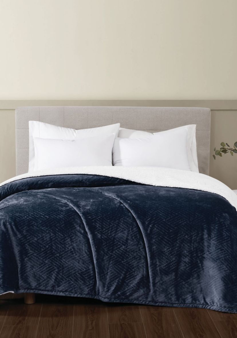 Truly Soft Basket Carved Faux Fur Grey King Blanket