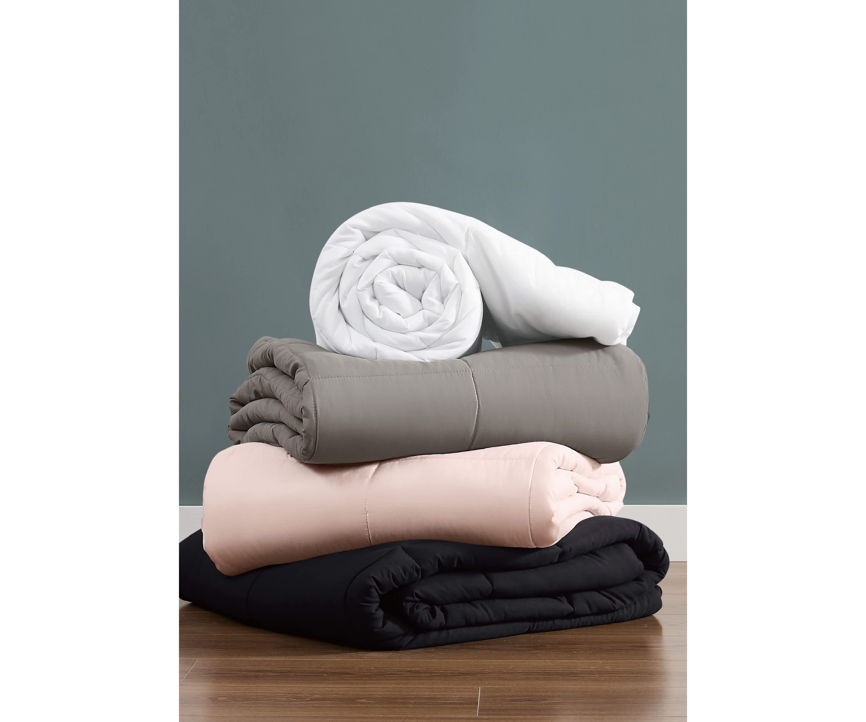 Truly Soft Everyday Solid Grey Full/Queen Down Alternative Blanket