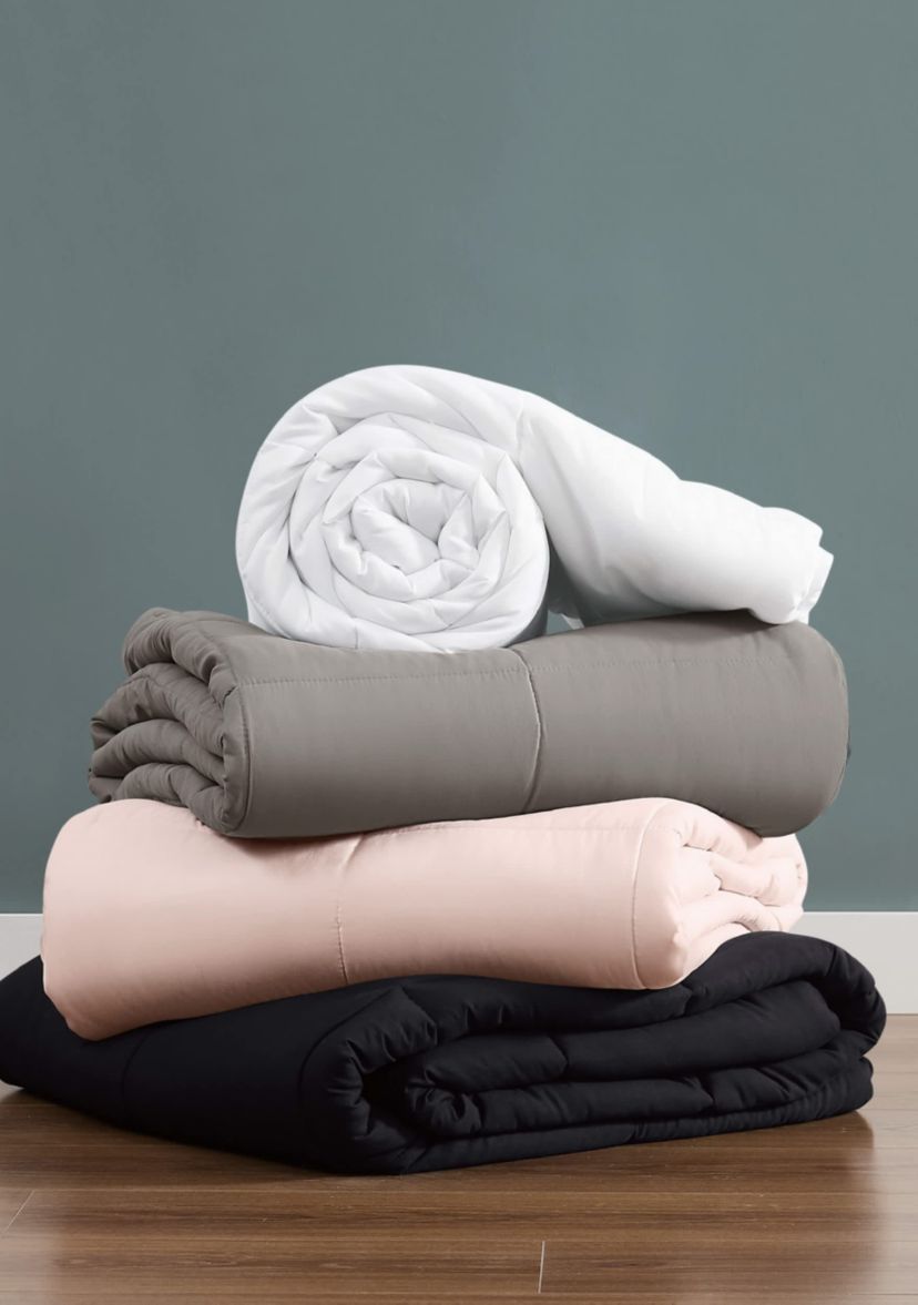 Truly Soft Everyday Solid Grey Full/Queen Down Alternative Blanket