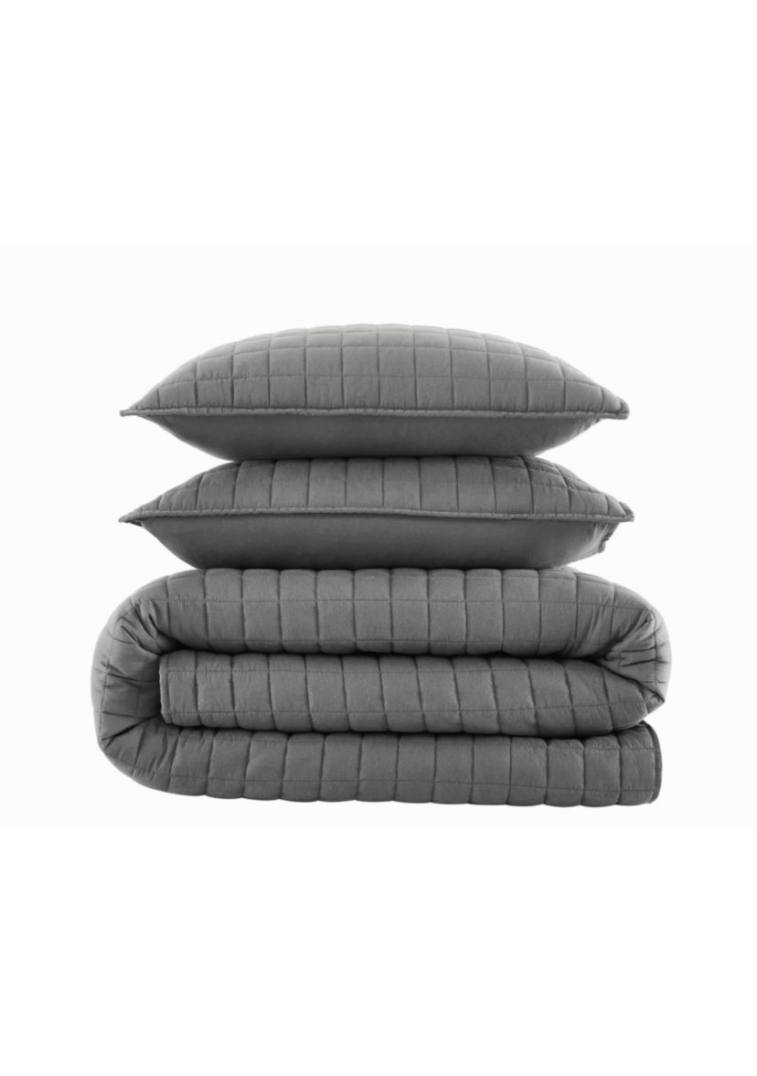 Frye Vintage Washed Cotton Blue Full/Queen 3 Piece Quilt Set