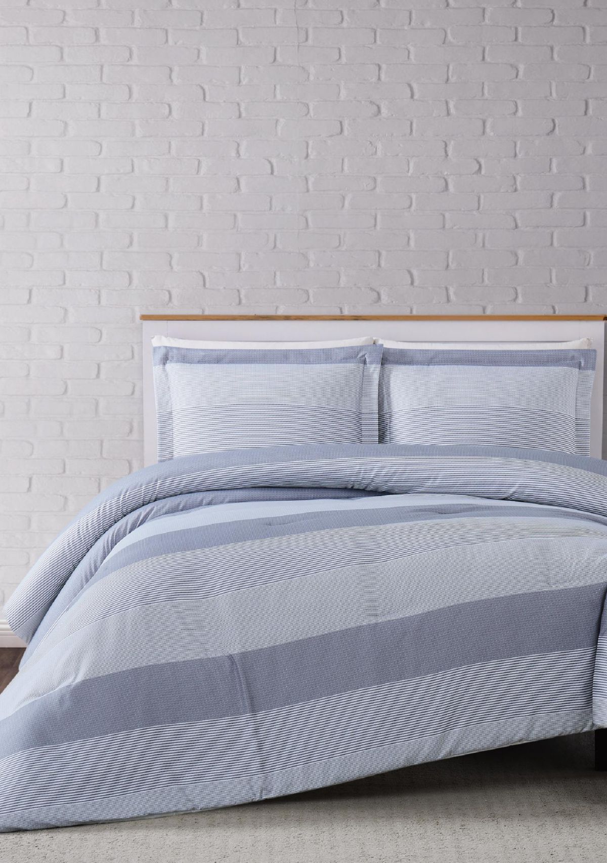 Multi Stripe Comforter Set