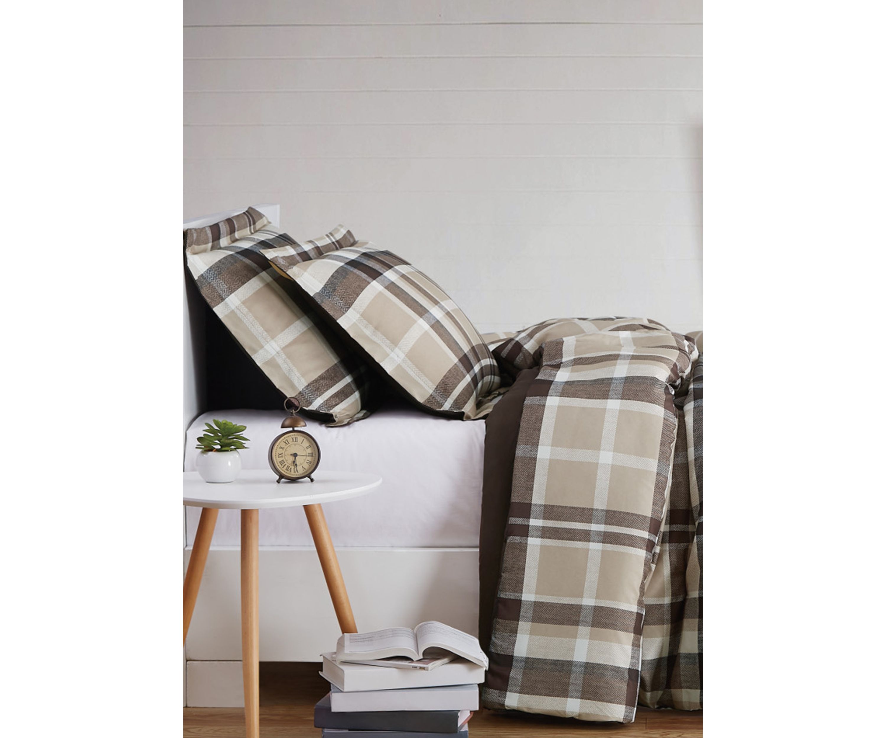 Paulette Plaid Comforter Set
