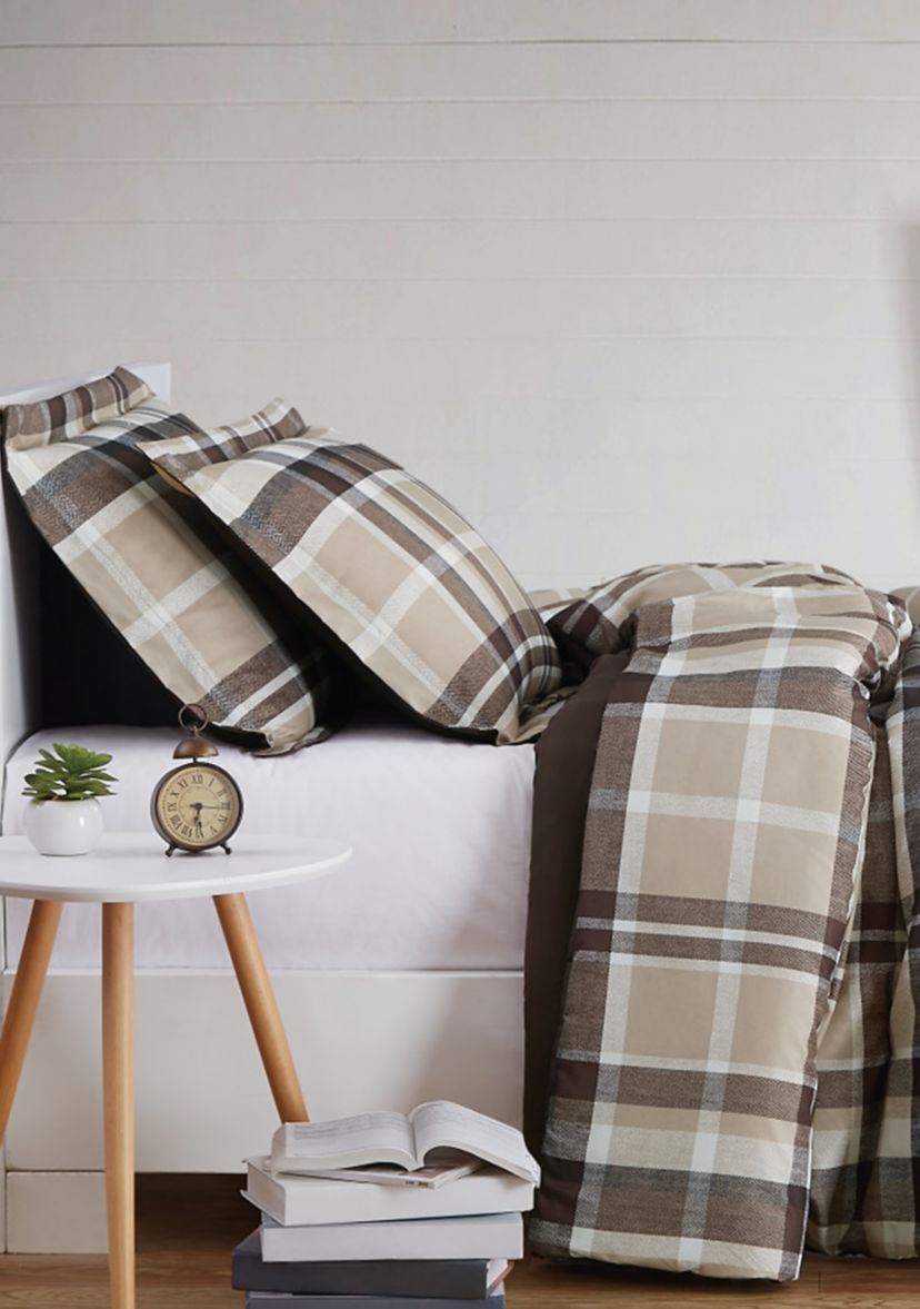 Paulette Plaid Comforter Set