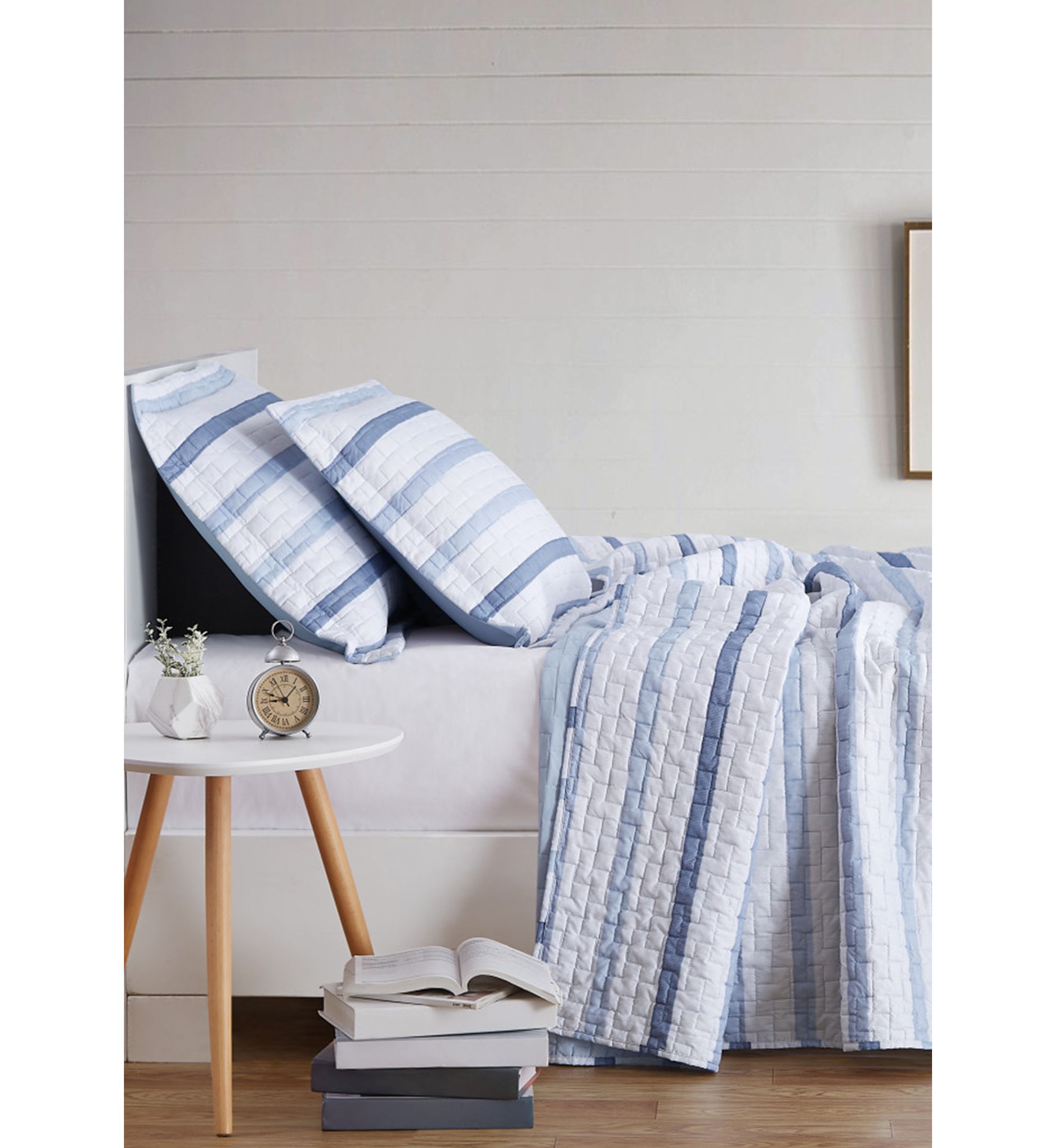 Waffle Stripe Quilt Set