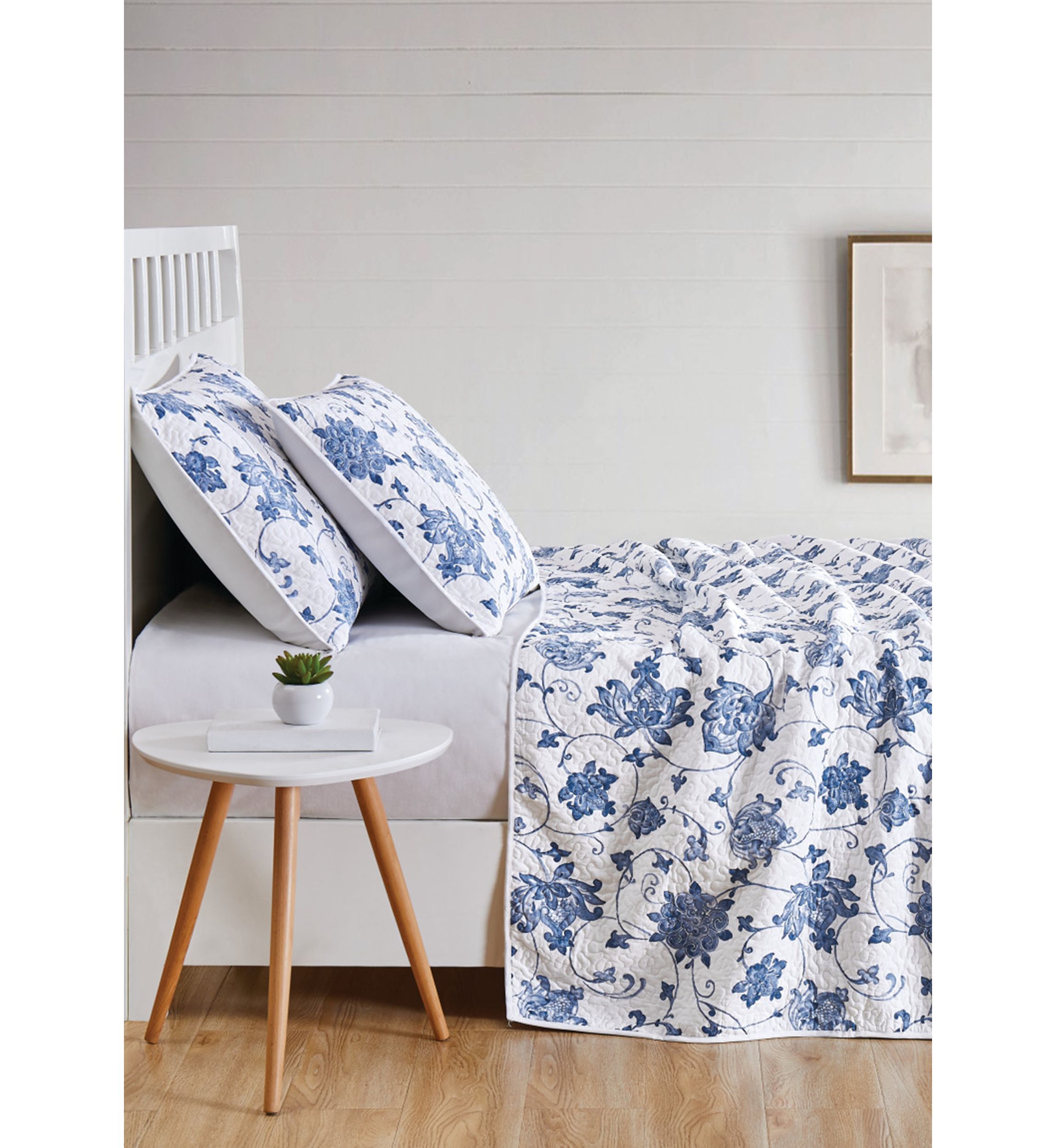 Estate Bloom Quilt Set