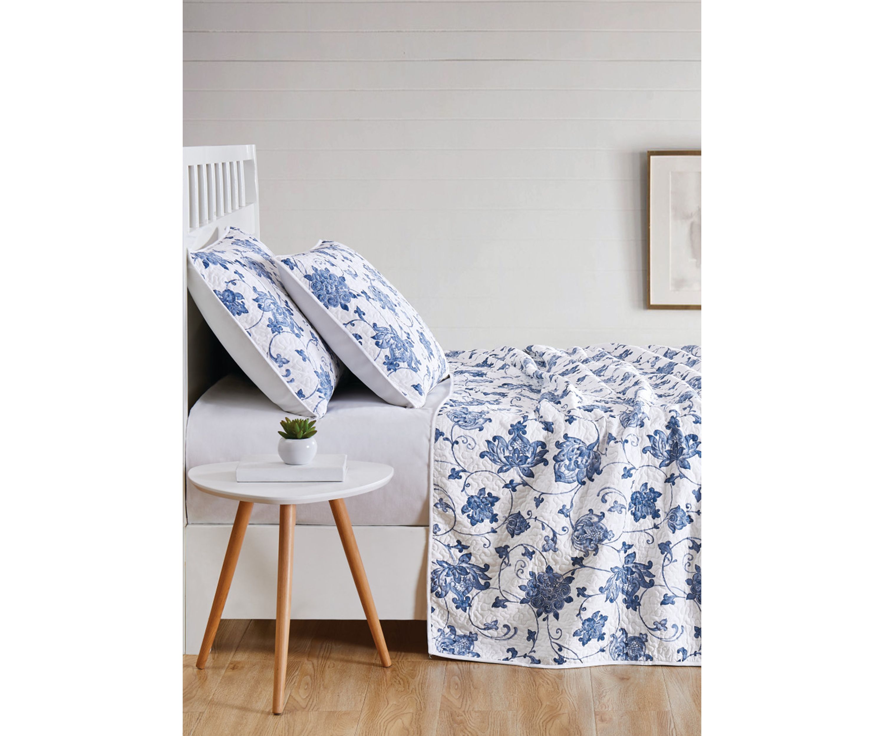 Estate Bloom Quilt Set