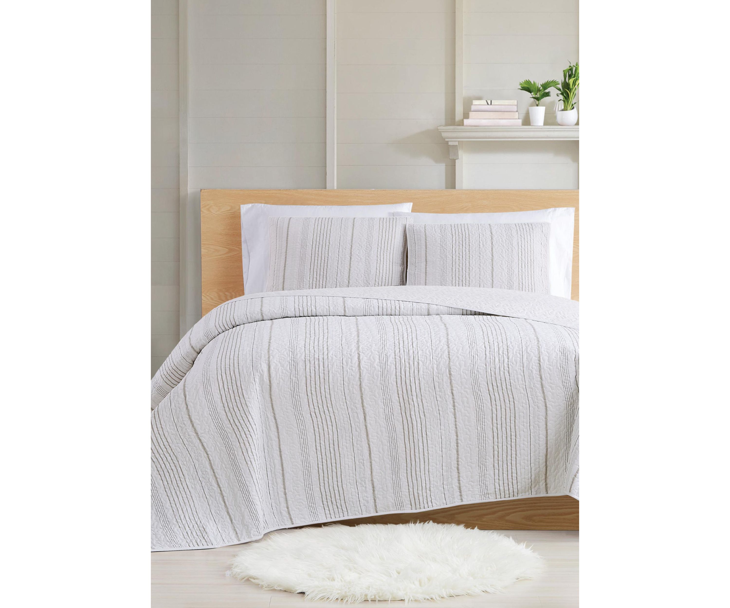Warm Hearth Stripe Quilt Set