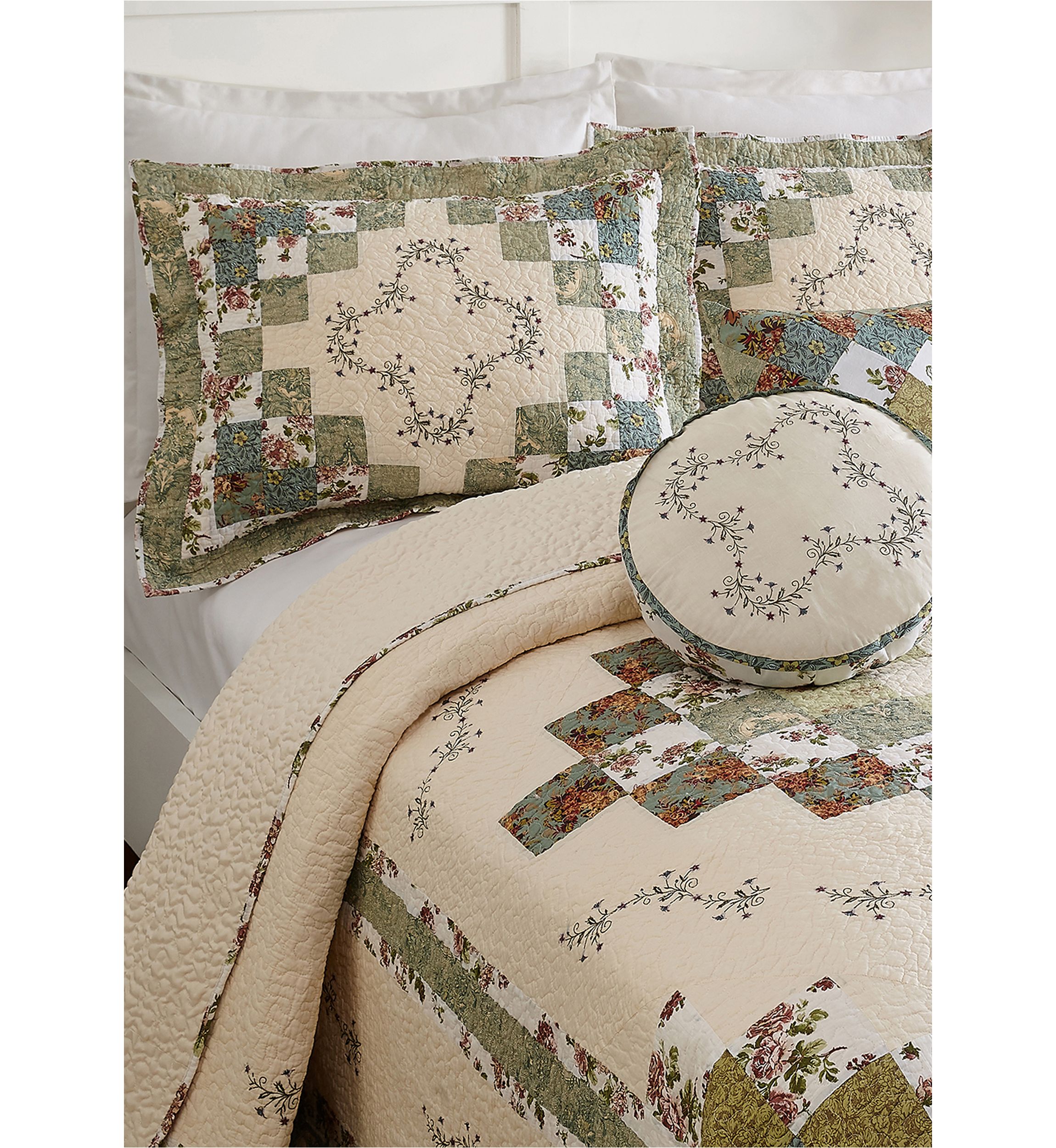 Olivia Bedspread