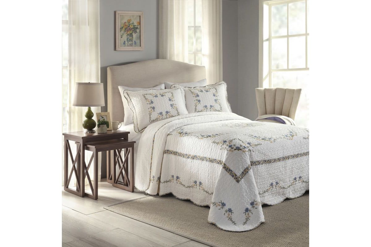 Heather Embroidered Bedspread