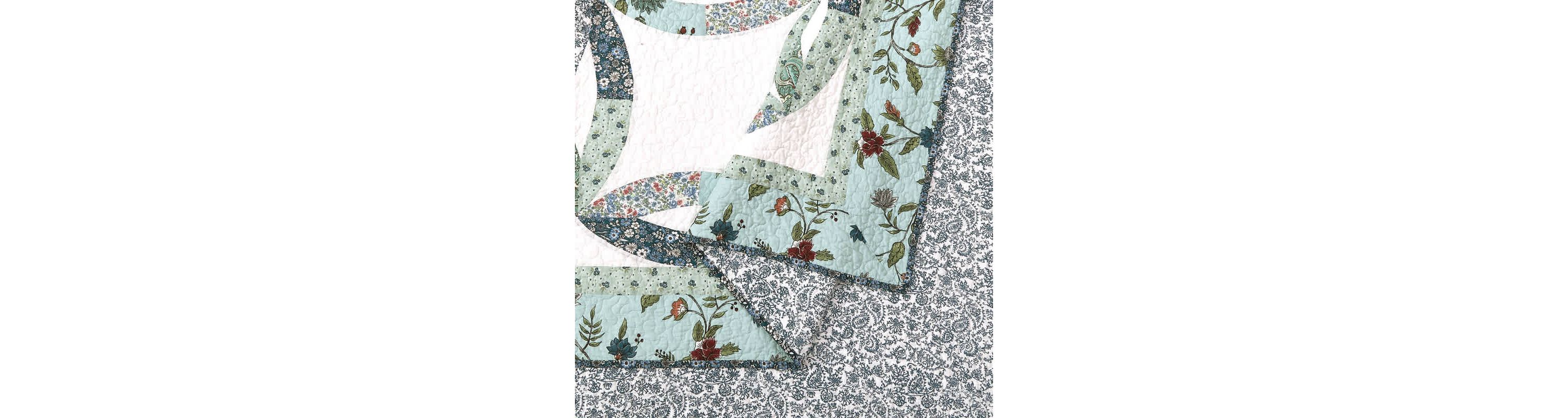 Felicity Wedding Ring Patchwork Quilt Set
