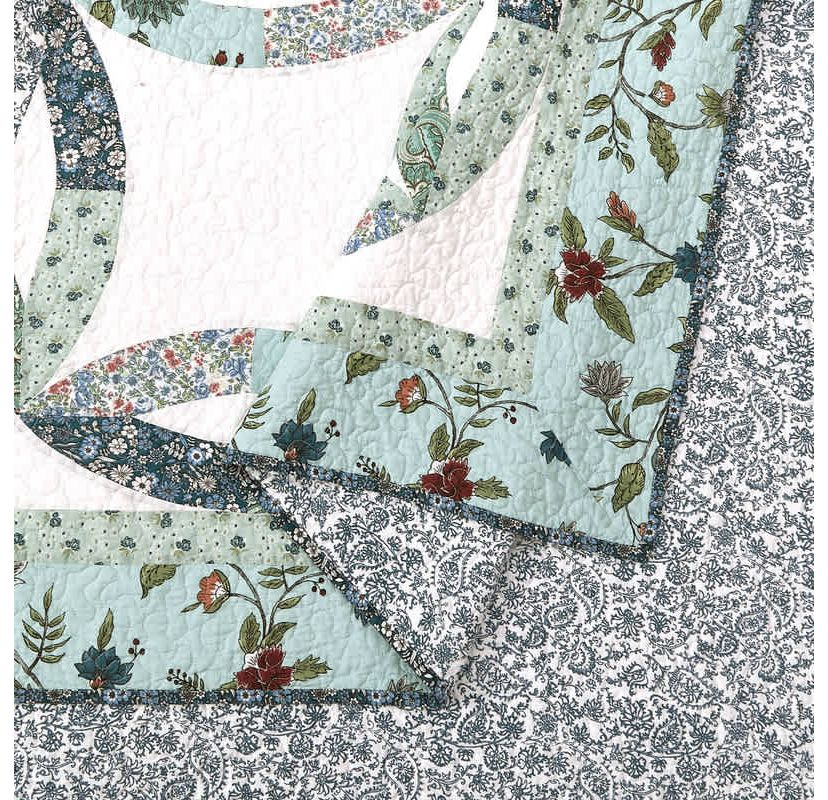 Felicity Wedding Ring Patchwork Quilt Set
