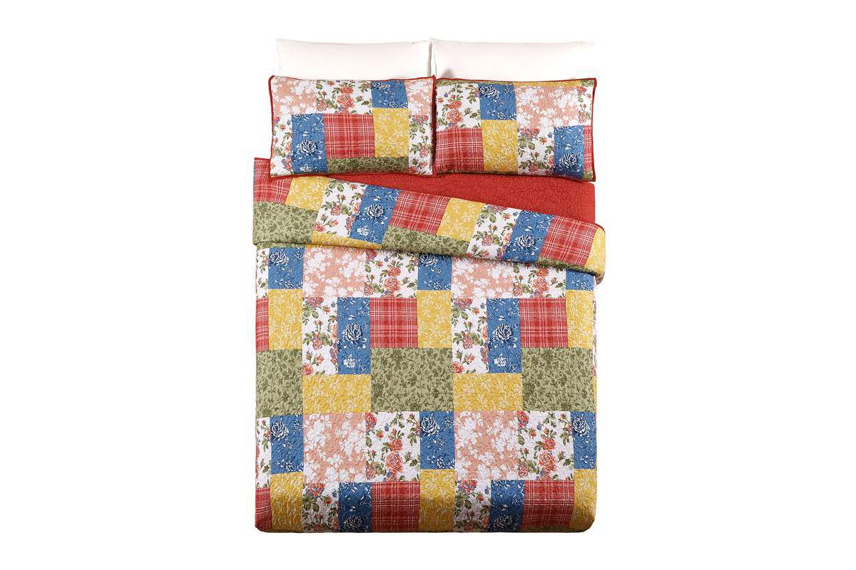 Farmhouse Florals Patchwork Printed Quilt Set