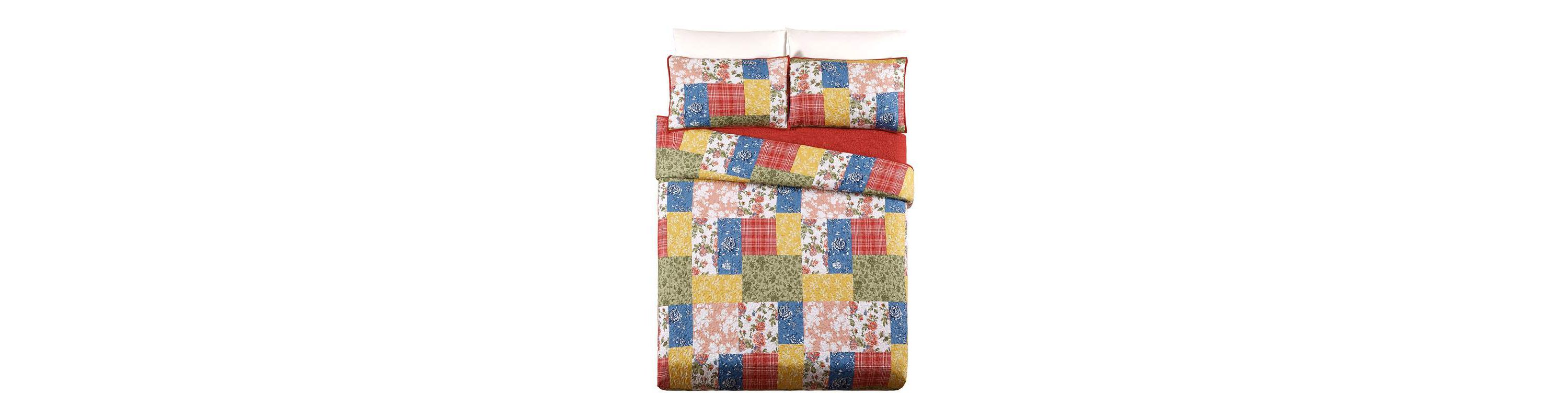 Farmhouse Florals Patchwork Printed Quilt Set