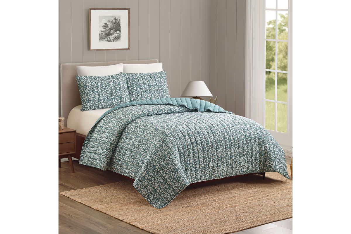 Floral Vine Silhouette Block Print 3-Piece Quilt Set
