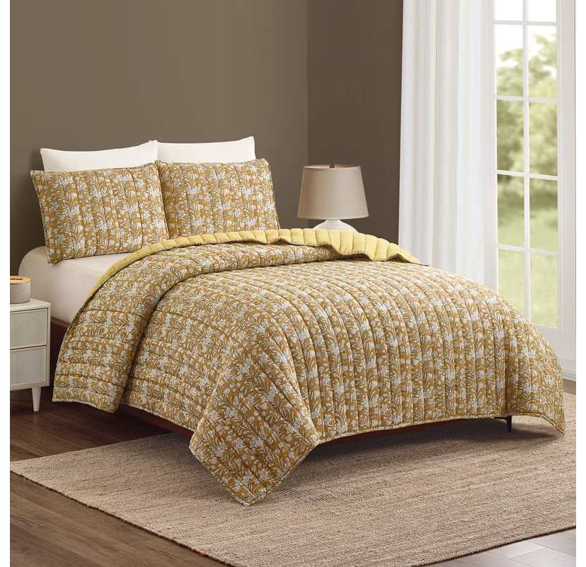 Sketched Floral Block Print 3-Piece Quilt Set