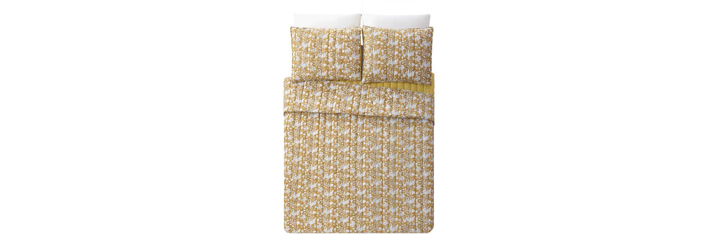 Sketched Floral Block Print 3-Piece Quilt Set
