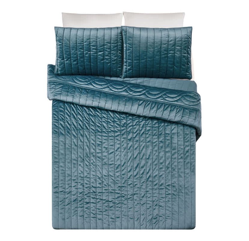 Velvet Cable Border 3-Piece Quilt Set