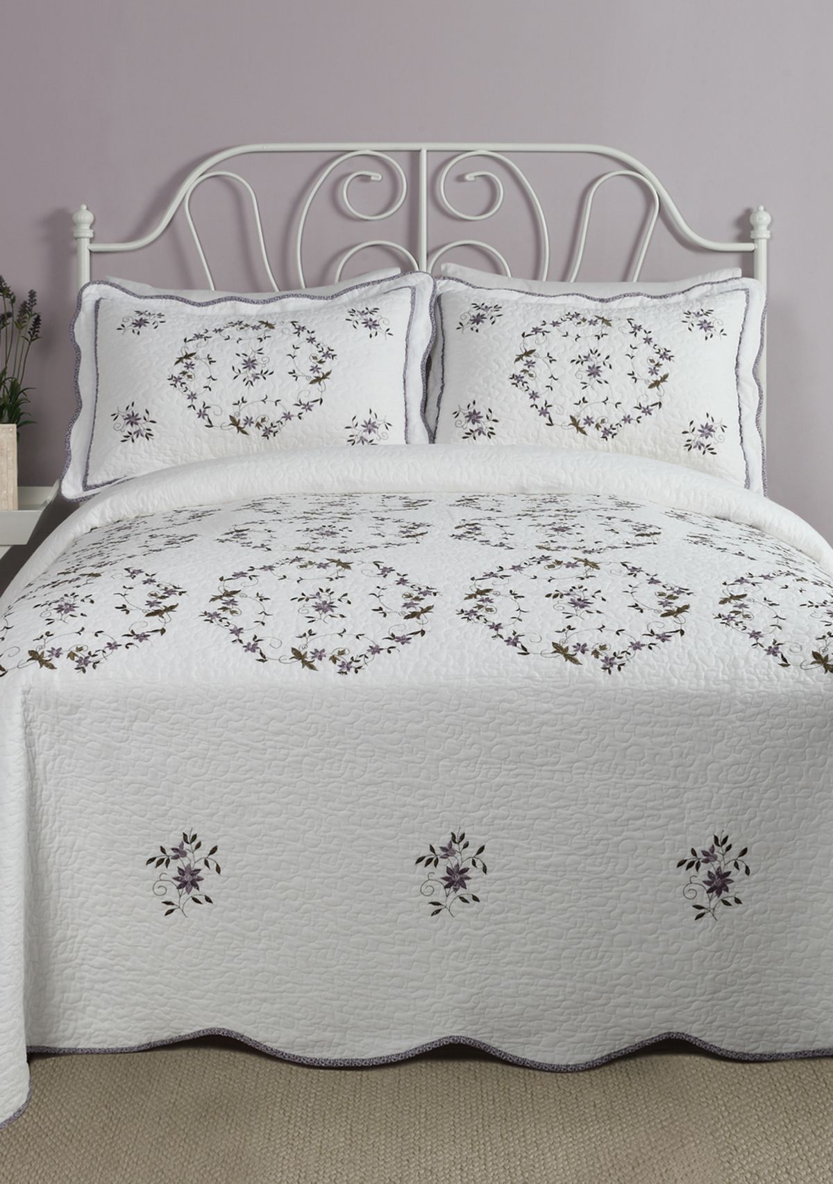 Gwen Embroidered Bedspread