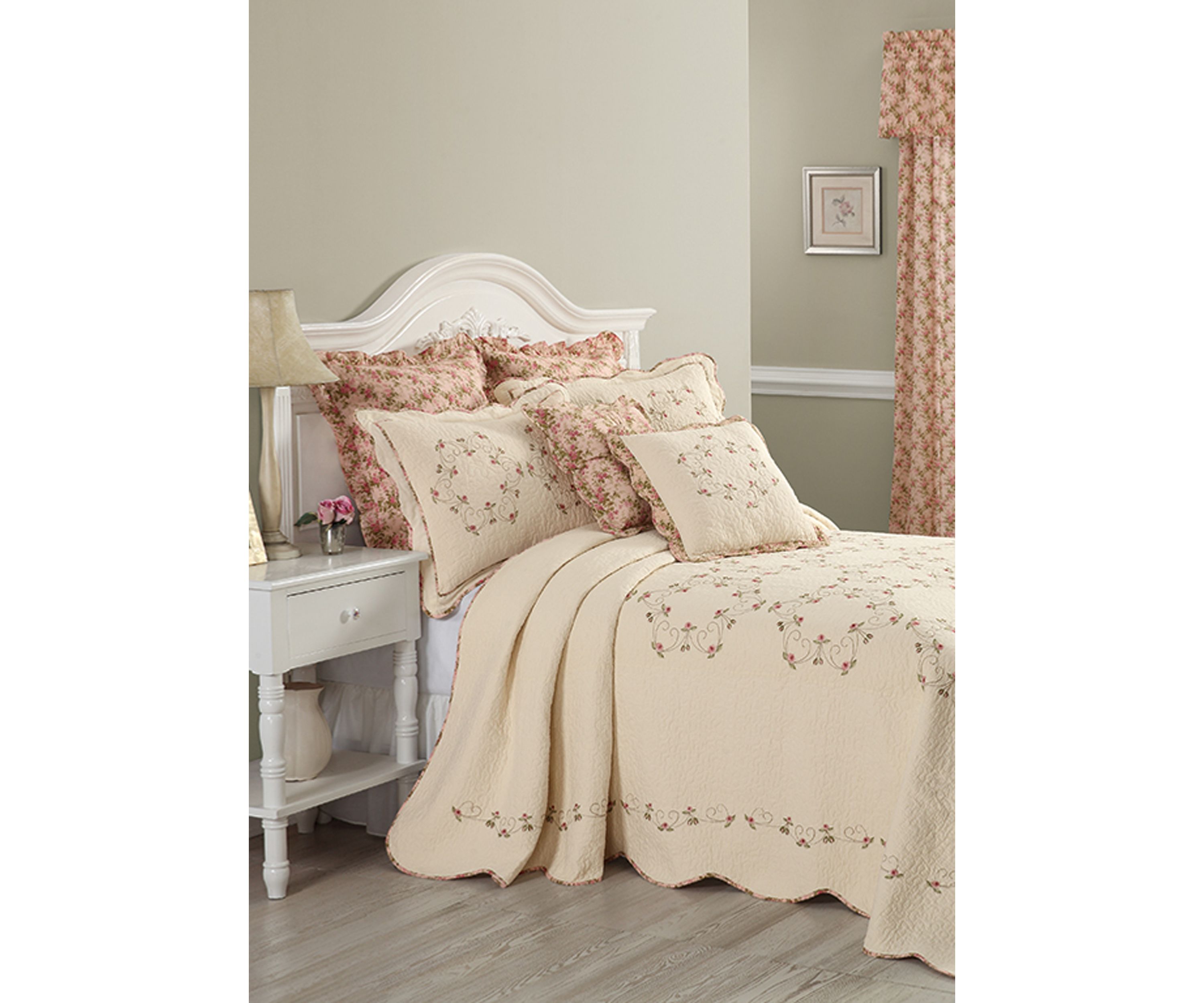 Felisa Embroidered Bedspread