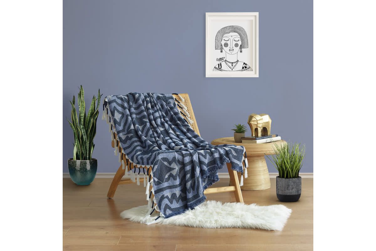 Profil Woven Throw by Jungalow