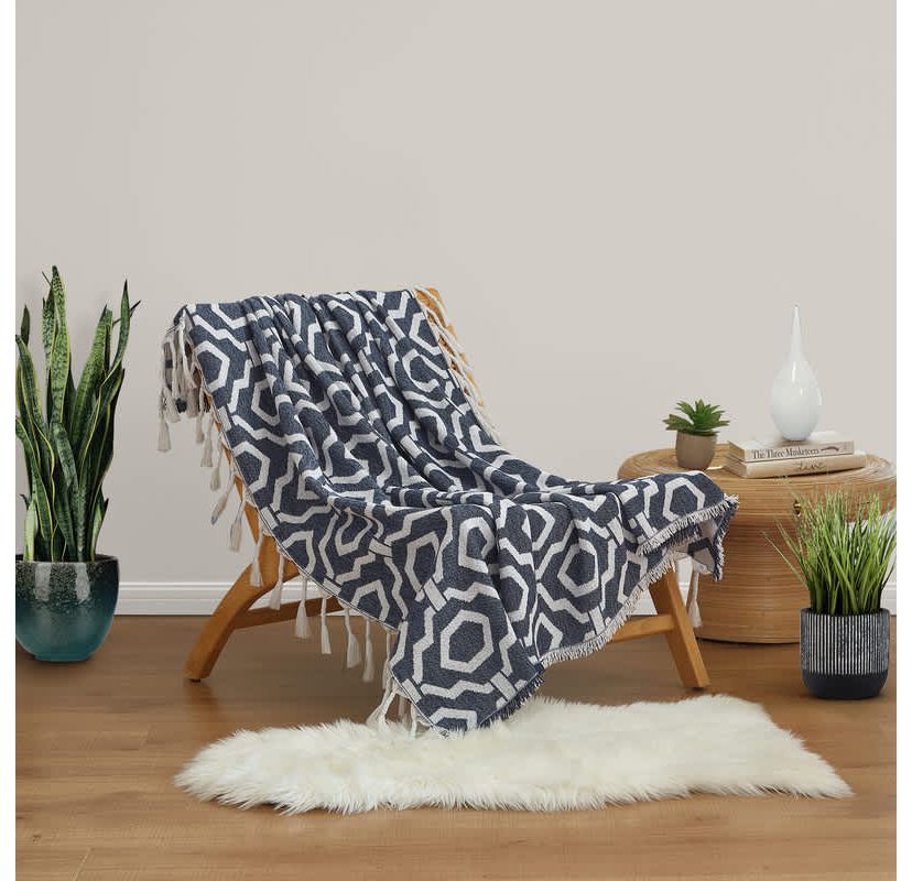Geometric Woven Jacquard Throw Blanket