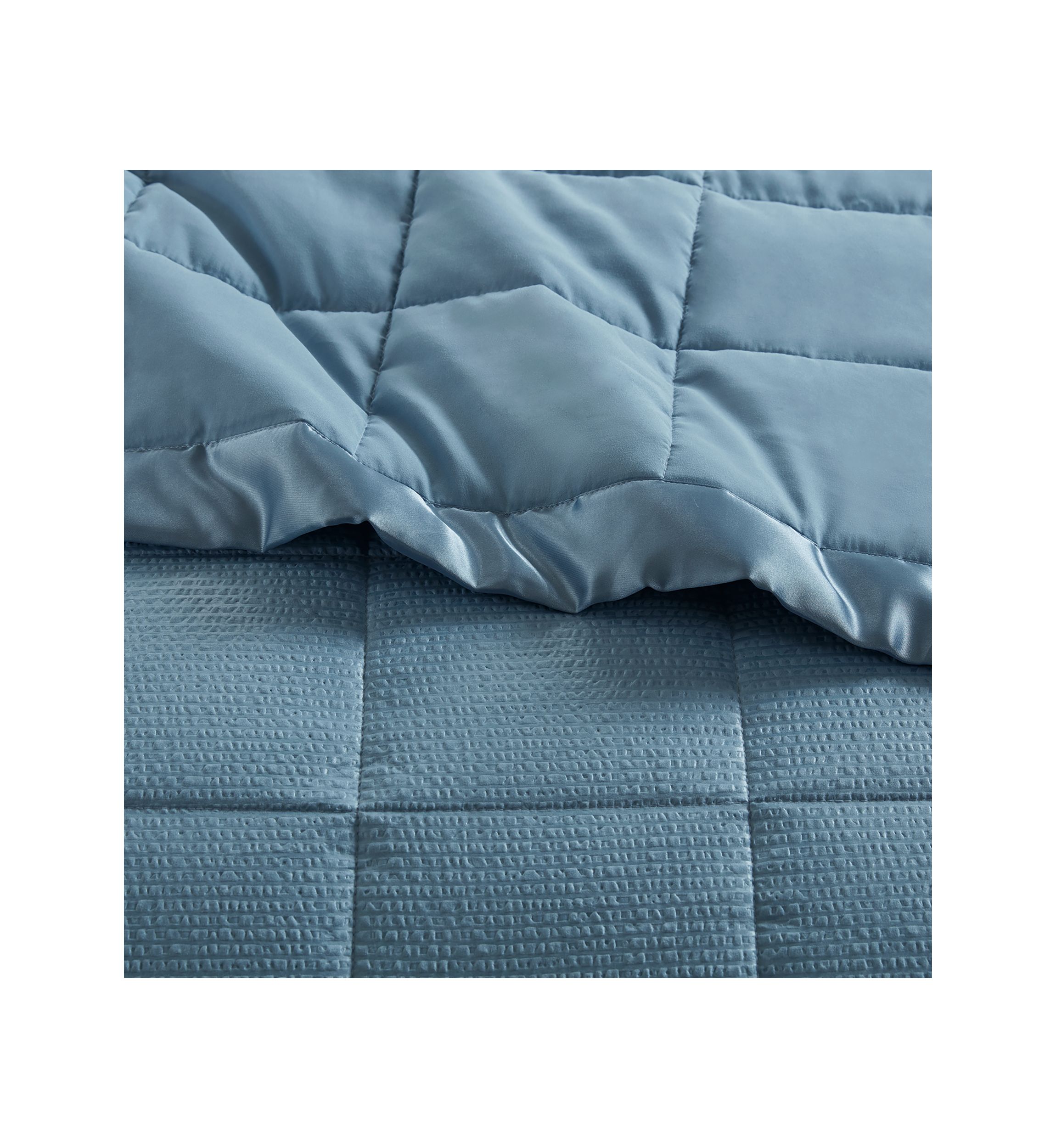 Down Alternative Blanket