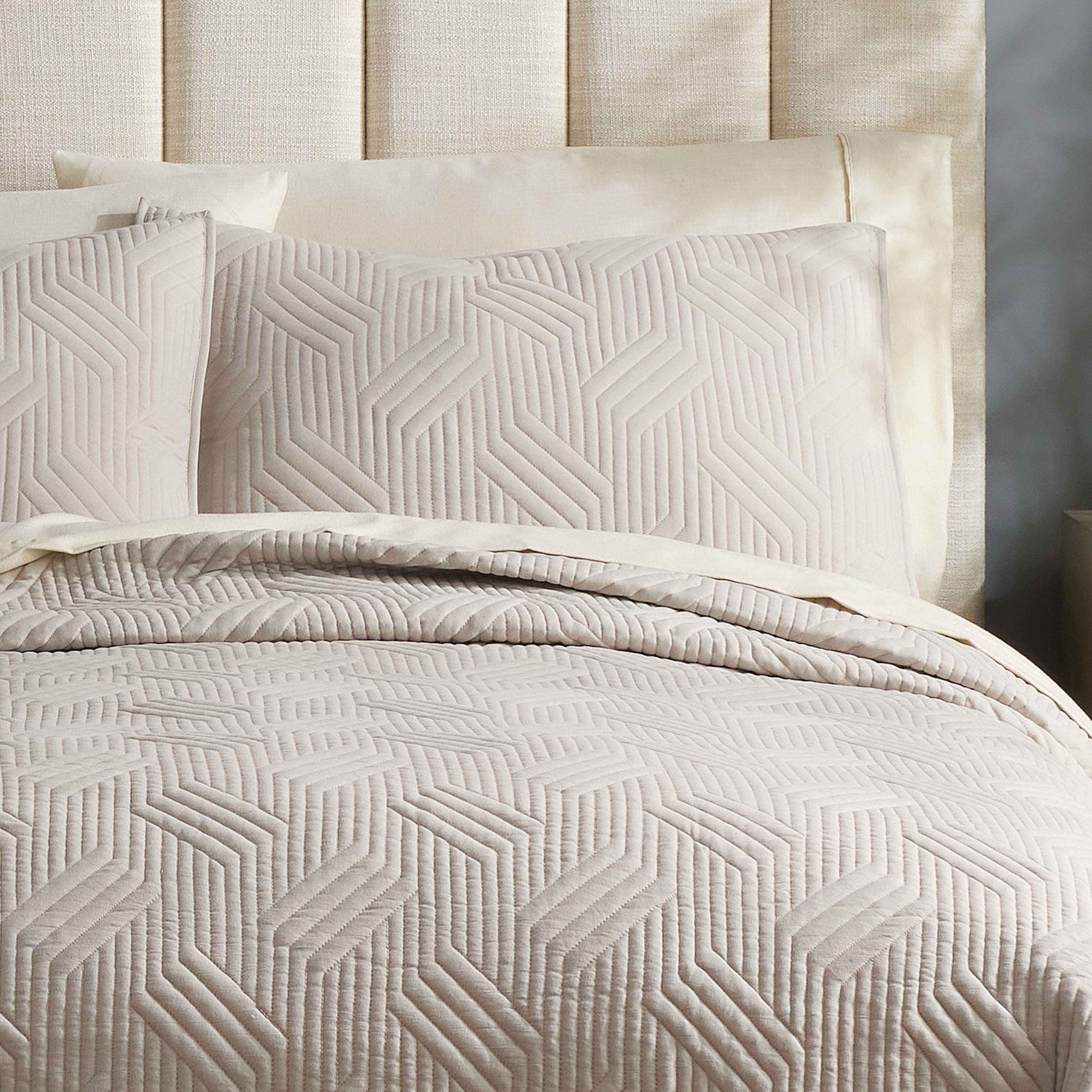 Arcadia Quilt Set