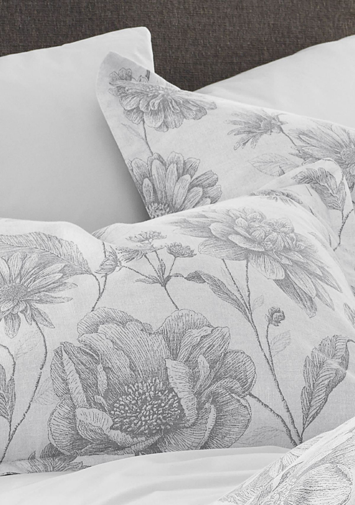 Meadow Walk Comforter Set