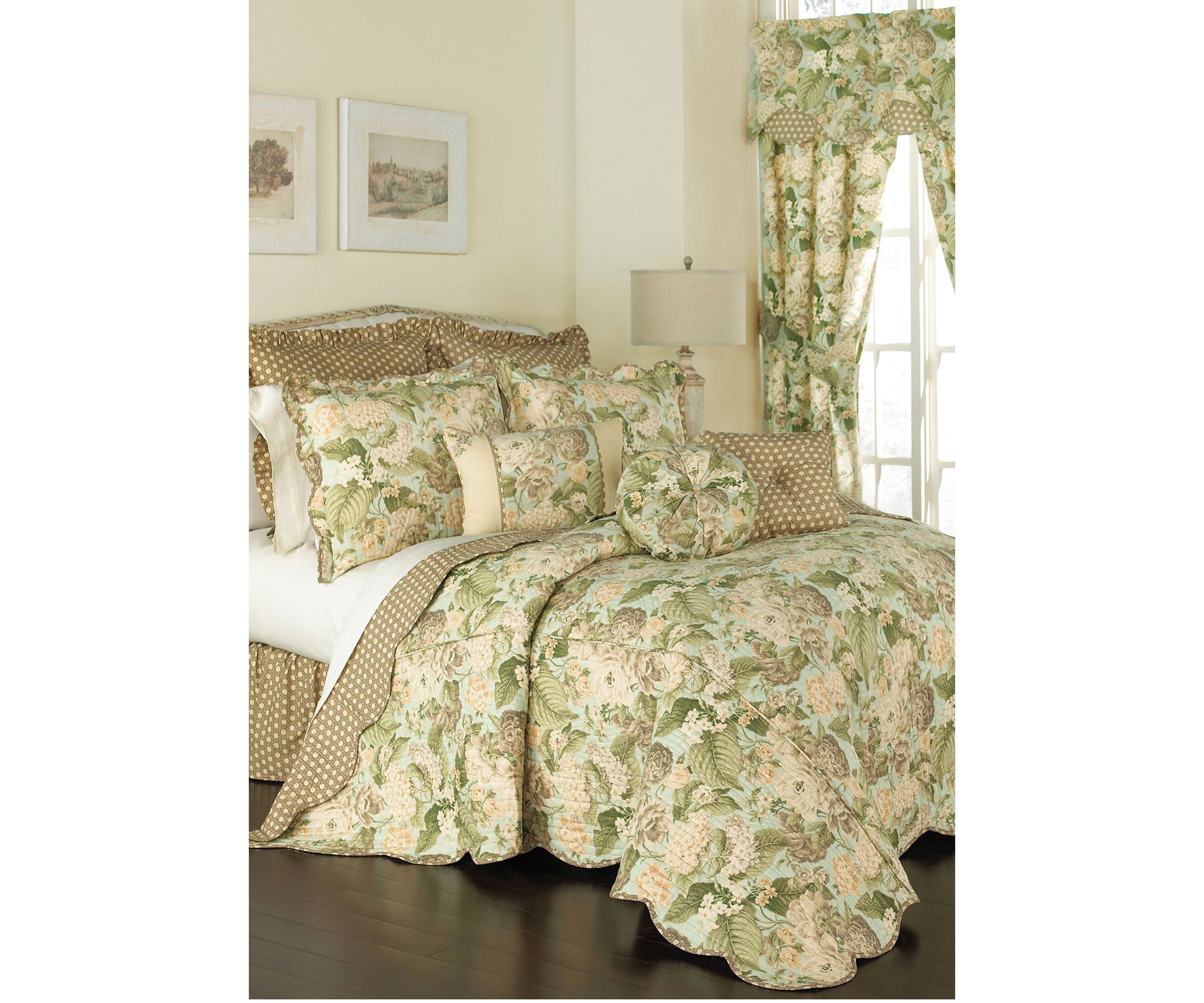 Garden Glory King Bedspread Set