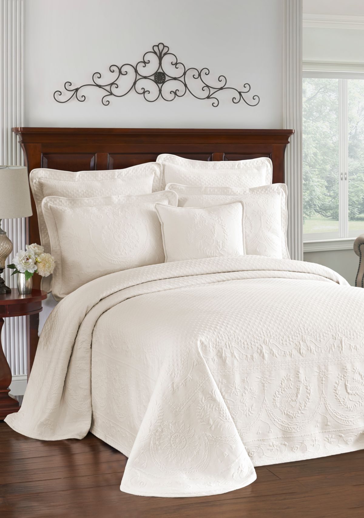 King Charles Matelasse Bedspread