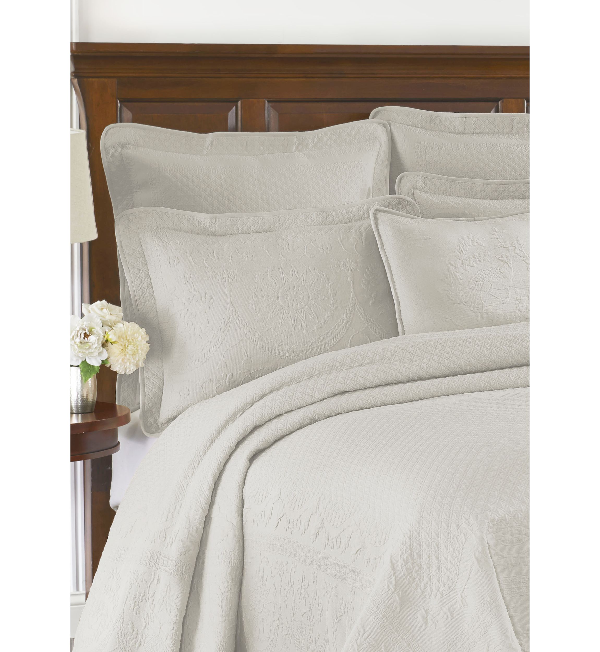 King Charles Matelasse Coverlet 