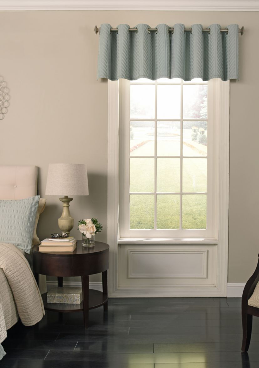 BR Malbrouk Blackout Val 52x108 Spa