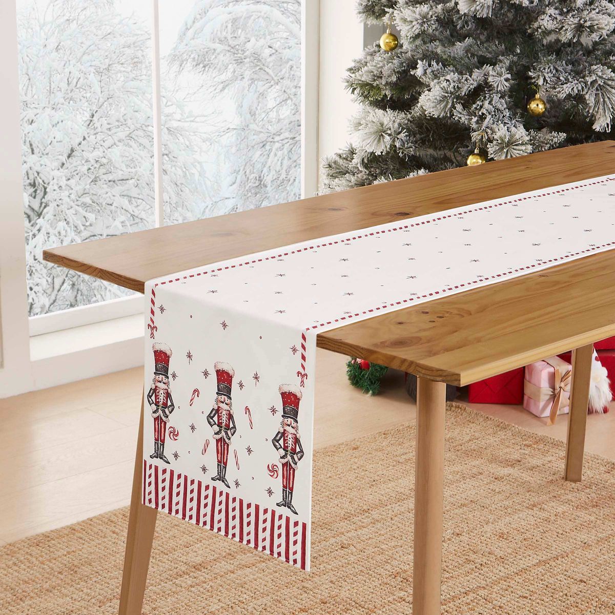 Nutcracker Candy Tablelinens