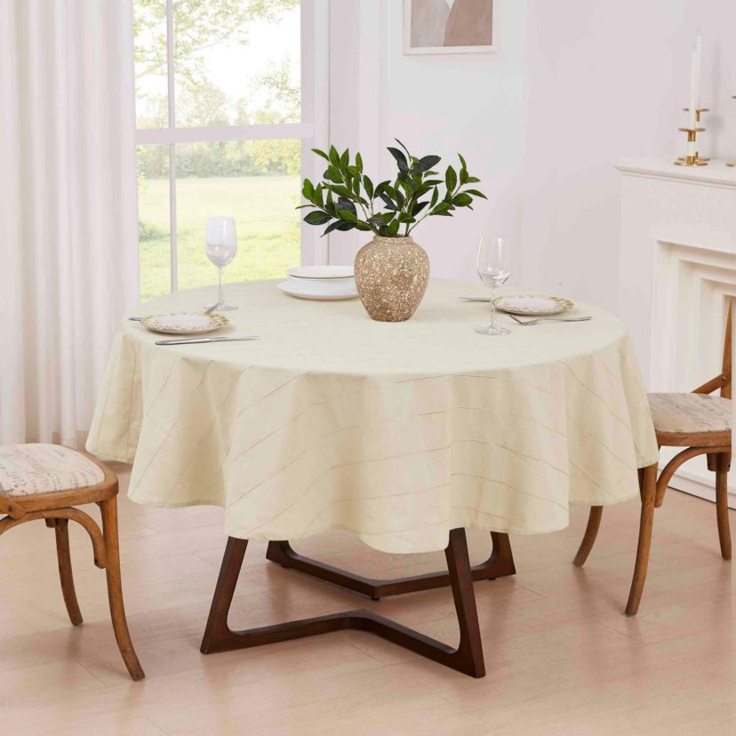 Chadwick Tablecloths