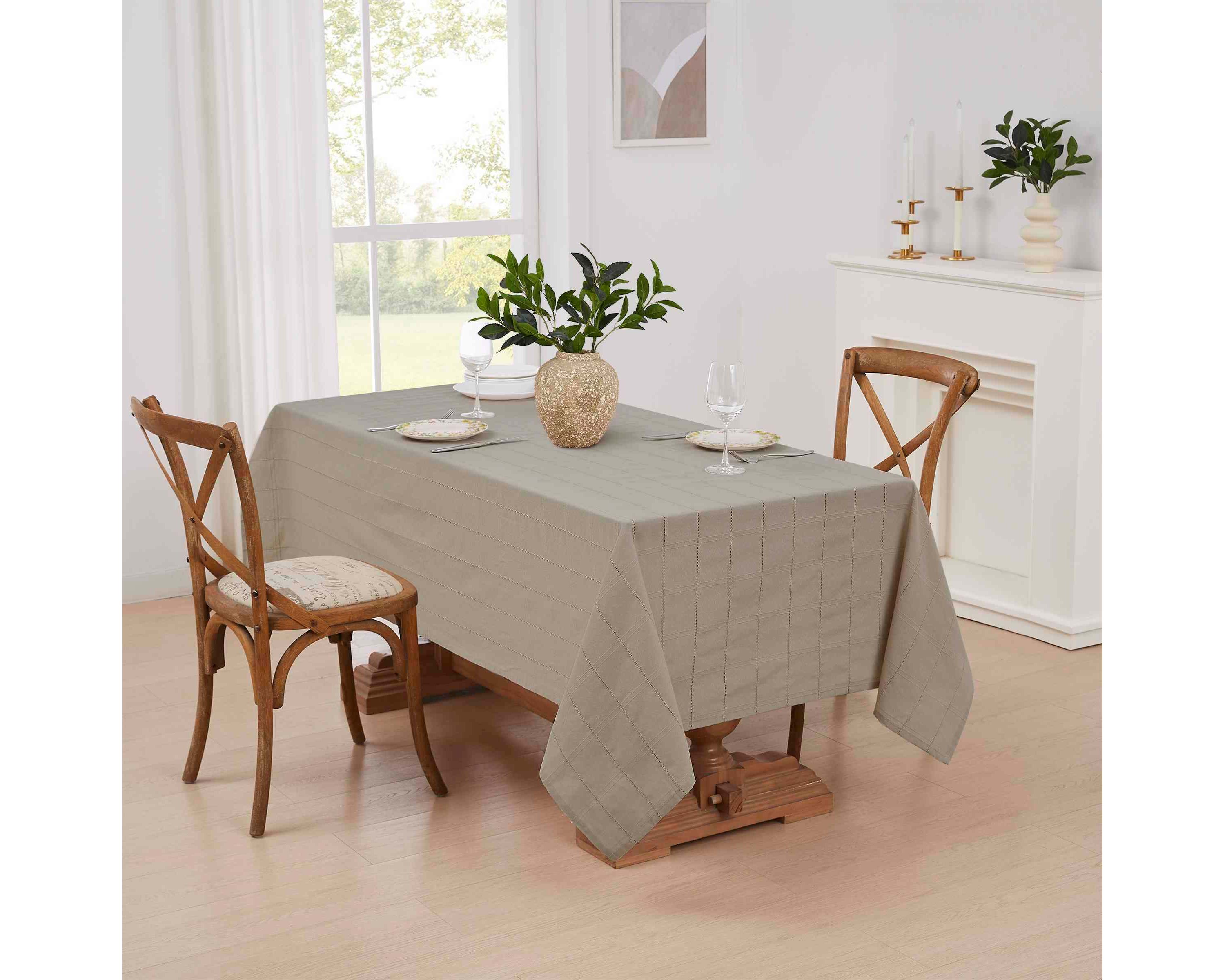 Chadwick Tablecloths