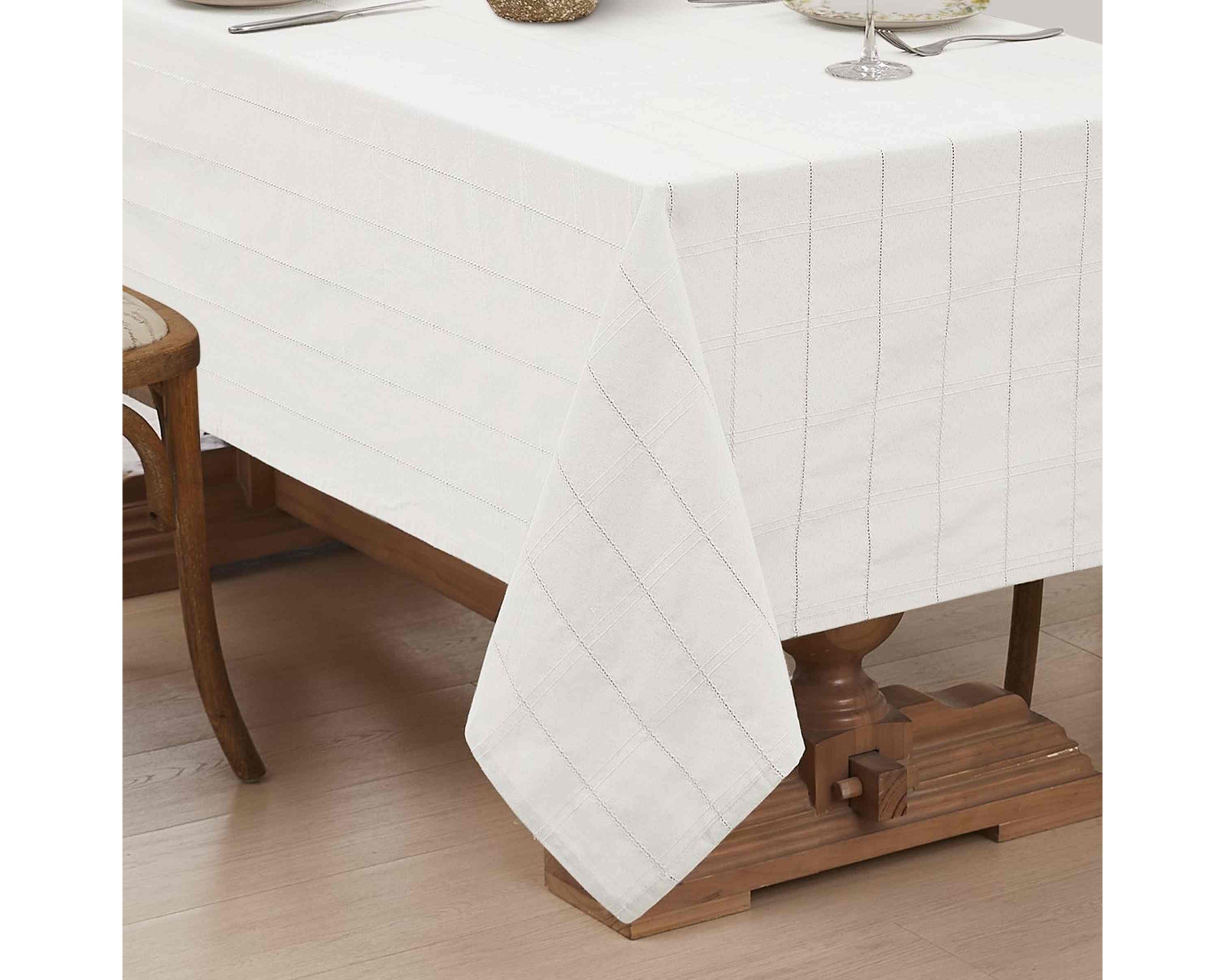 Chadwick Tablecloths
