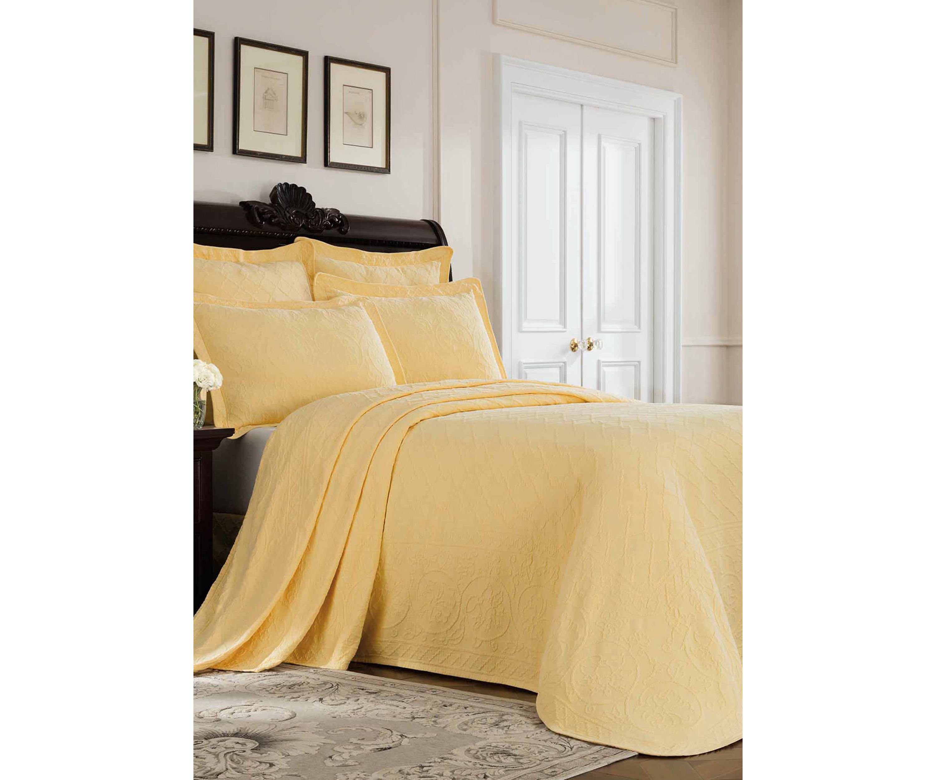 Richmond Bedspread