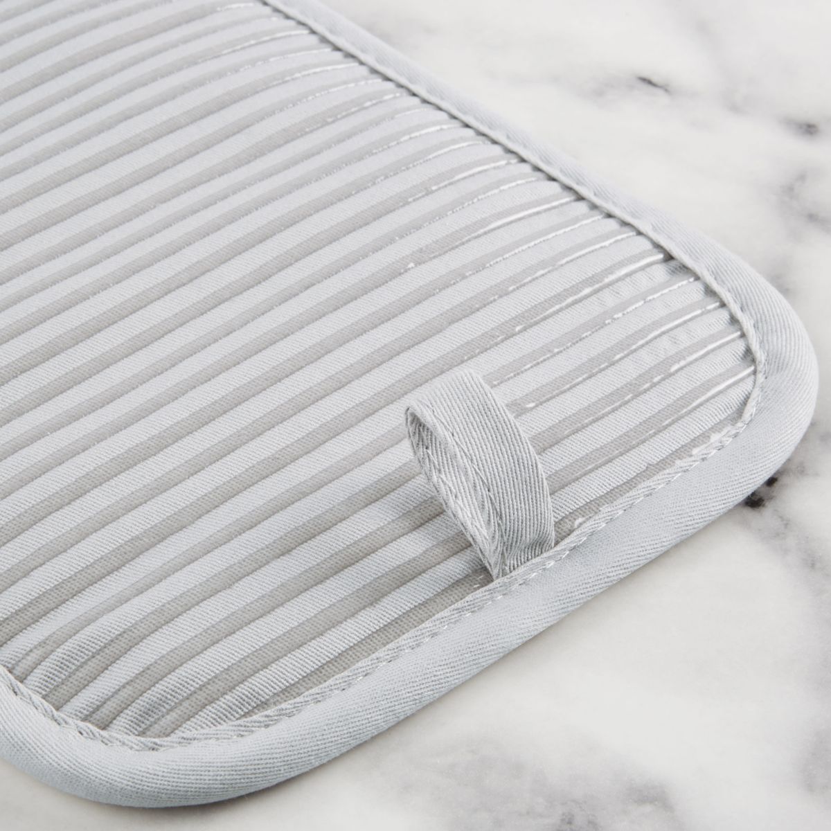 QUILTED COTTON TERRY CLOTH Towel, Oven Mitt, Pot Holder Set