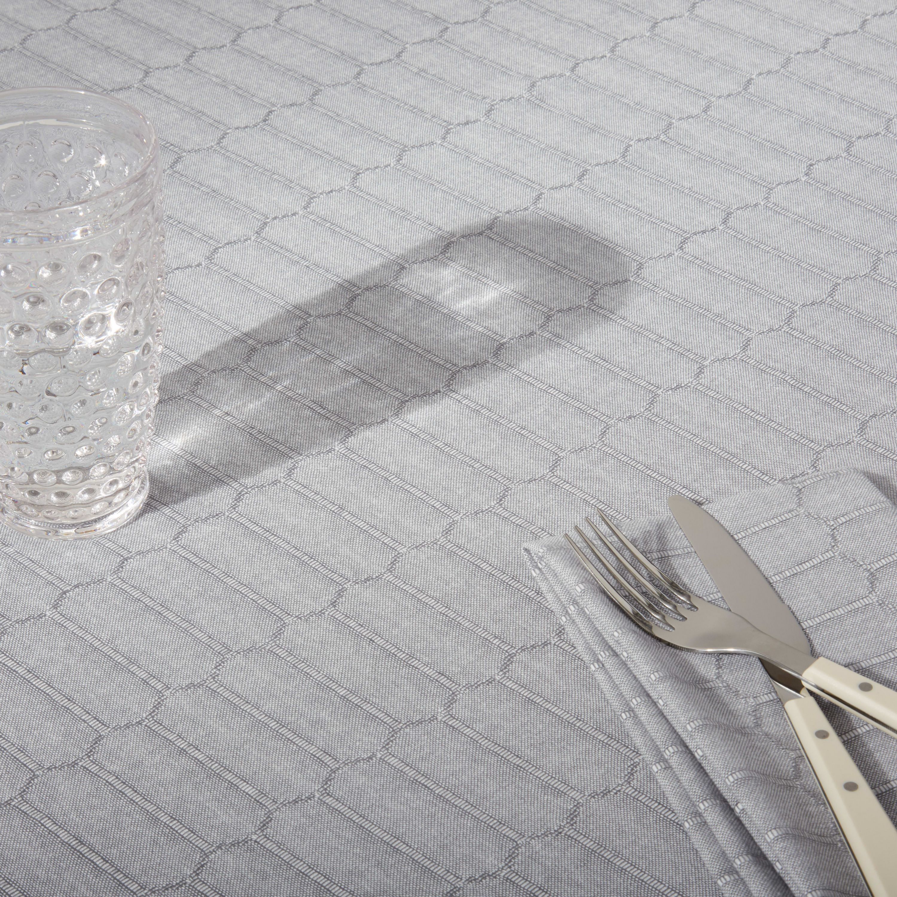 Honeycomb Modern Farmhouse Tablecloth
